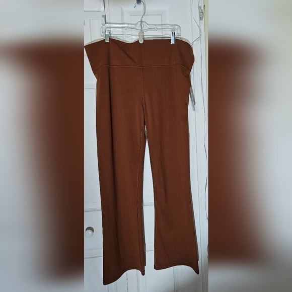 #190 Athleta Elation Straight Leg Pants-  Size: 3X - Picture 3 of 7
